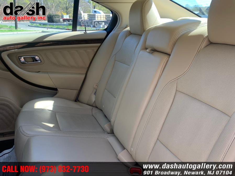 Used Ford Taurus 4dr Sdn Limited FWD 2015 | Dash Auto Gallery Inc.. Newark, New Jersey Used Ford Taurus 4dr Sdn Limited FWD 2015 | Dash Auto Gallery Inc.. Newark, New Jersey