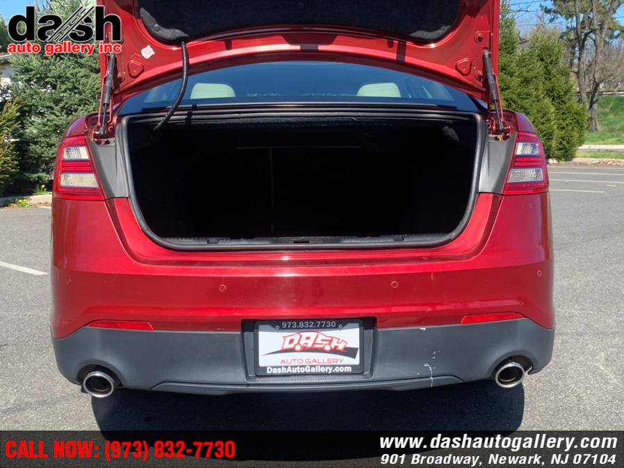 Used Ford Taurus 4dr Sdn Limited FWD 2015 | Dash Auto Gallery Inc.. Newark, New Jersey Used Ford Taurus 4dr Sdn Limited FWD 2015 | Dash Auto Gallery Inc.. Newark, New Jersey