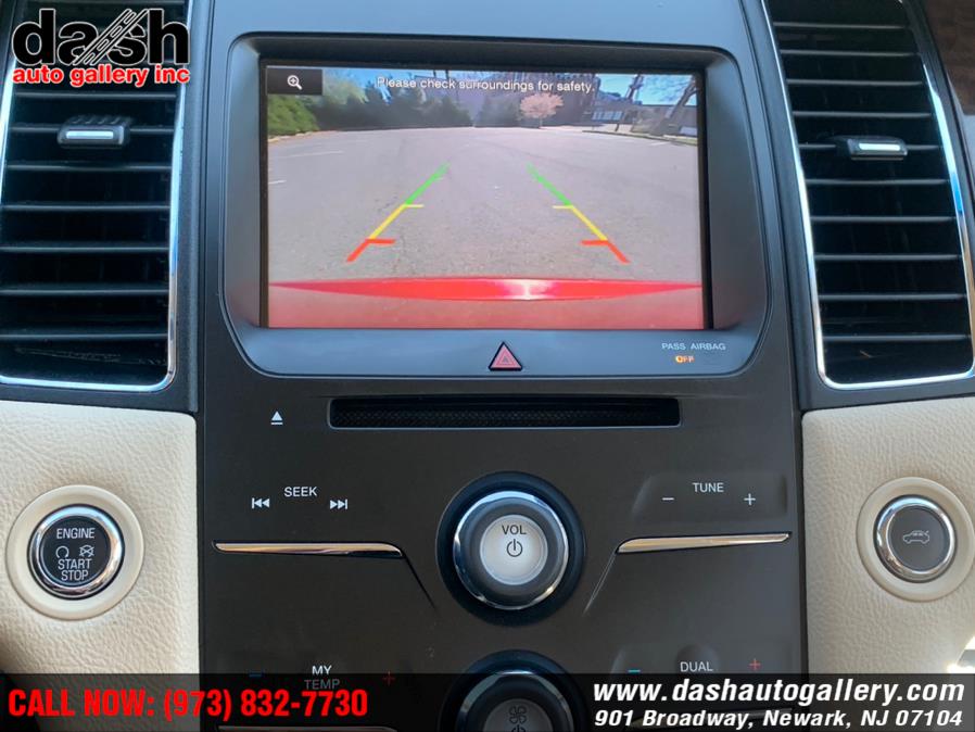 Used Ford Taurus 4dr Sdn Limited FWD 2015 | Dash Auto Gallery Inc.. Newark, New Jersey Used Ford Taurus 4dr Sdn Limited FWD 2015 | Dash Auto Gallery Inc.. Newark, New Jersey