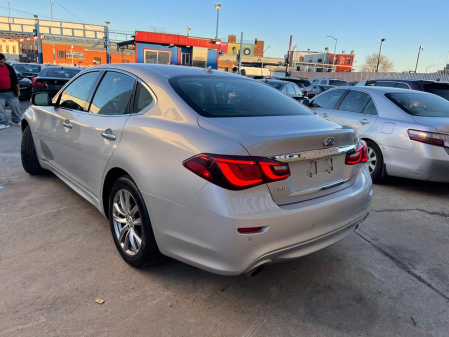 Used INFINITI Q70 3.7 LUXE AWD 2019 | Brooklyn Auto Mall LLC. Brooklyn, New York Used INFINITI Q70 3.7 LUXE AWD 2019 | Brooklyn Auto Mall LLC. Brooklyn, New York