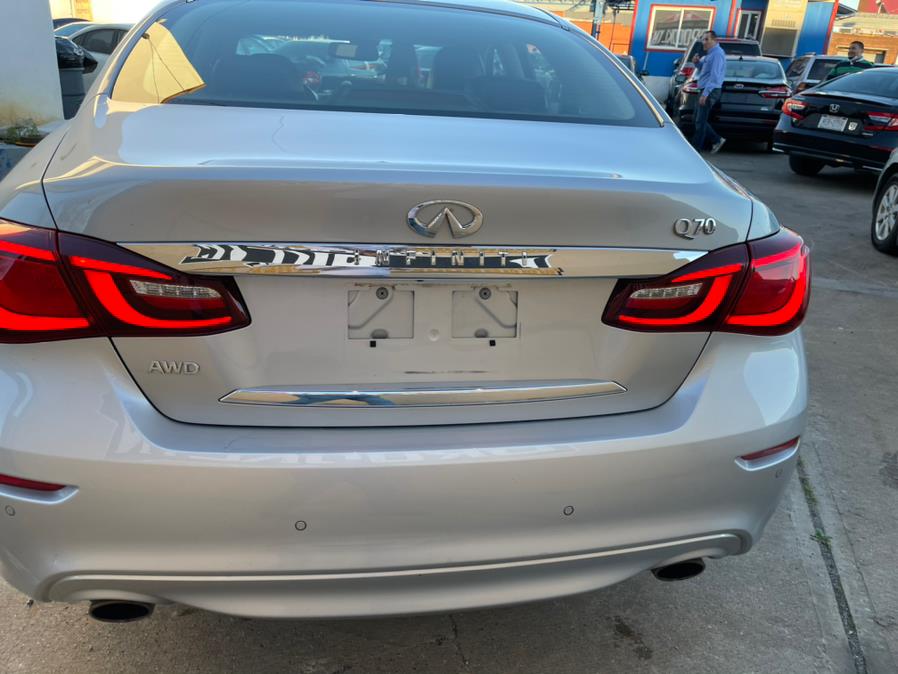 Used INFINITI Q70 3.7 LUXE AWD 2019 | Brooklyn Auto Mall LLC. Brooklyn, New York Used INFINITI Q70 3.7 LUXE AWD 2019 | Brooklyn Auto Mall LLC. Brooklyn, New York