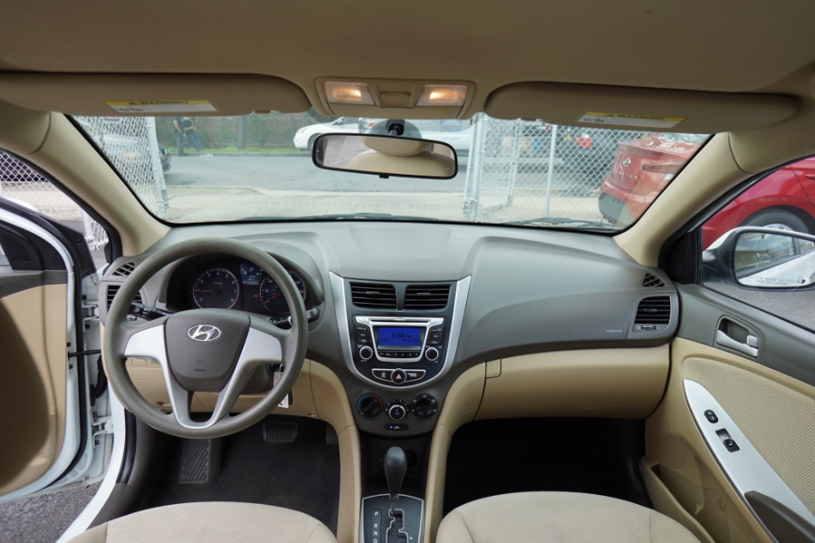 Used Hyundai Accent 4dr Sdn Auto GLS 2014 | Advanced Auto Mall. Bronx, New York Used Hyundai Accent 4dr Sdn Auto GLS 2014 | Advanced Auto Mall. Bronx, New York