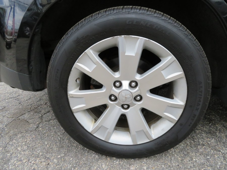 Used Mitsubishi Outlander 4WD 4dr SE 2011 | Auto Match LLC. Waterbury, Connecticut Used Mitsubishi Outlander 4WD 4dr SE 2011 | Auto Match LLC. Waterbury, Connecticut