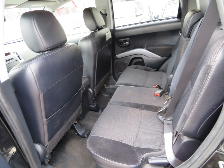 Used Mitsubishi Outlander 4WD 4dr SE 2011 | Auto Match LLC. Waterbury, Connecticut Used Mitsubishi Outlander 4WD 4dr SE 2011 | Auto Match LLC. Waterbury, Connecticut
