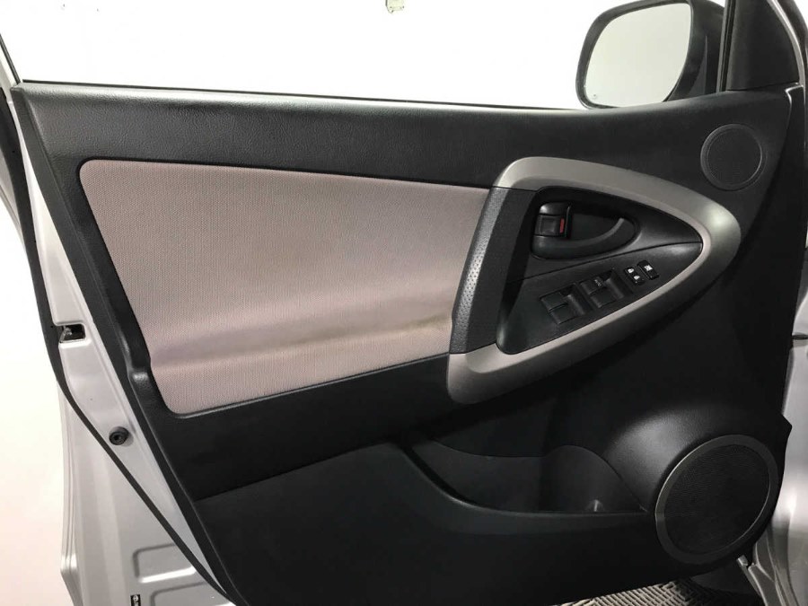 Used Toyota RAV4 4WD 4dr 4-cyl 4-Spd AT (Natl) 2008 | Maine Central Motors. Pittsfield, Maine Used Toyota RAV4 4WD 4dr 4-cyl 4-Spd AT (Natl) 2008 | Maine Central Motors. Pittsfield, Maine