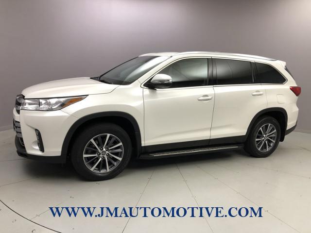 2019 Toyota Highlander XLE V6 AWD, available for sale in Naugatuck, Connecticut | J&M Automotive Sls&Svc LLC. Naugatuck, Connecticut