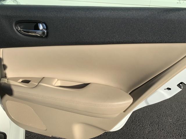 Used Nissan Maxima 3.5 SV 2014 | Valentine Motor Company. Forestville, Maryland Used Nissan Maxima 3.5 SV 2014 | Valentine Motor Company. Forestville, Maryland
