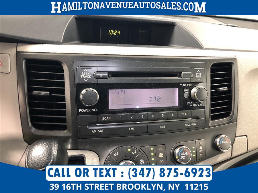 Used Toyota Sienna 5dr 7-Pass Van V6 L FWD (Natl) 2013 | Hamilton Avenue Auto Sales DBA Nyautoauction.com. Brooklyn, New York Used Toyota Sienna 5dr 7-Pass Van V6 L FWD (Natl) 2013 | Hamilton Avenue Auto Sales DBA Nyautoauction.com. Brooklyn, New York