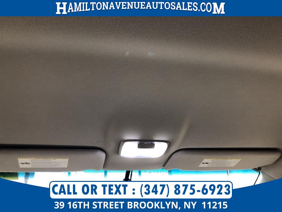 Used Toyota Sienna 5dr 7-Pass Van V6 L FWD (Natl) 2013 | Hamilton Avenue Auto Sales DBA Nyautoauction.com. Brooklyn, New York Used Toyota Sienna 5dr 7-Pass Van V6 L FWD (Natl) 2013 | Hamilton Avenue Auto Sales DBA Nyautoauction.com. Brooklyn, New York