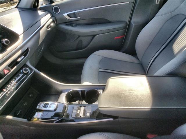 Used Hyundai Sonata SE 2020 | Prestige Auto Cars LLC. New Britain, Connecticut Used Hyundai Sonata SE 2020 | Prestige Auto Cars LLC. New Britain, Connecticut
