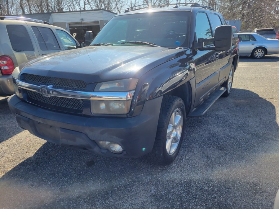 2004 Chevrolet Avalanche 1500 5dr Crew Cab 130" WB 4WD Z71, available for sale in Patchogue, New York | Romaxx Truxx. Patchogue, New York