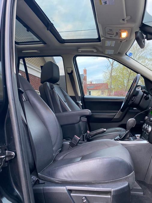 Used Land Rover LR2 AWD 4dr HSE 2009 | Lava Motors 2 Inc. Canton, Connecticut Used Land Rover LR2 AWD 4dr HSE 2009 | Lava Motors 2 Inc. Canton, Connecticut