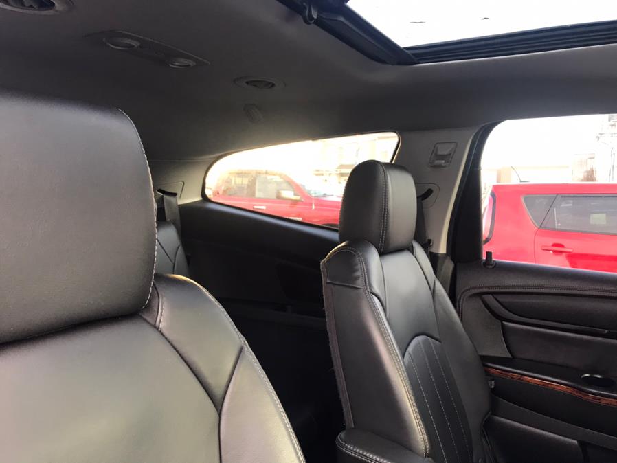 Used Chevrolet Traverse AWD 4dr LTZ 2014 | Affordable Motors Inc. Bridgeport, Connecticut Used Chevrolet Traverse AWD 4dr LTZ 2014 | Affordable Motors Inc. Bridgeport, Connecticut