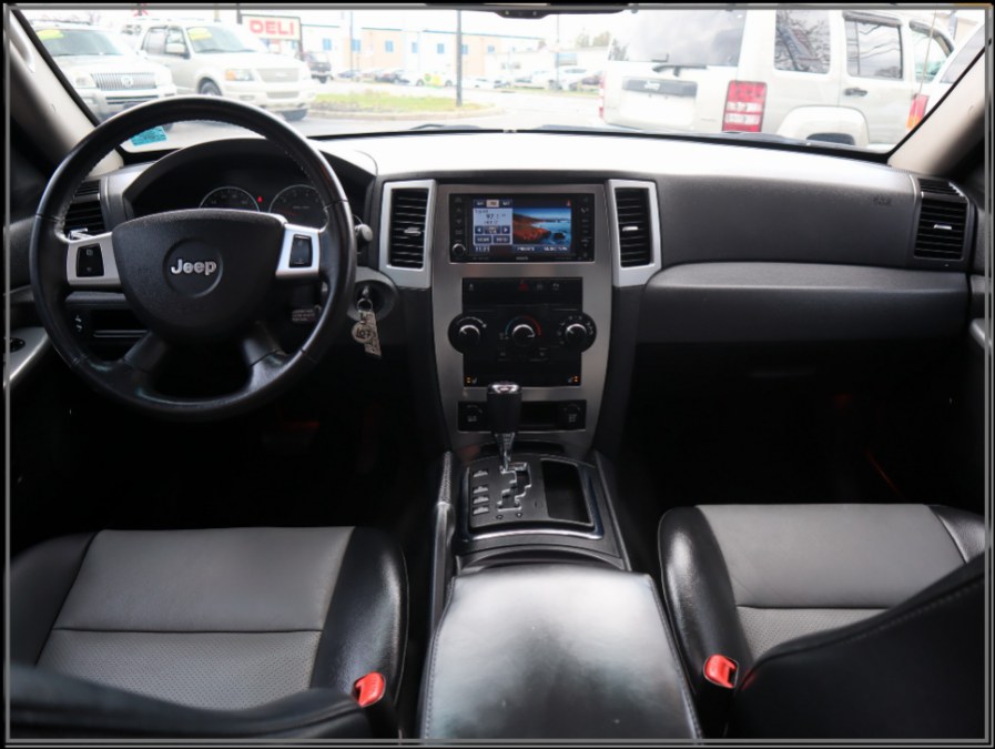 2010 Jeep Grand Cherokee 4WD 4dr Laredo, available for sale in Huntington Station, New York | My Auto Inc.. Huntington Station, New York 2010 Jeep Grand Cherokee 4WD 4dr Laredo, available for sale in Huntington Station, New York | My Auto Inc.. Huntington Station, New York