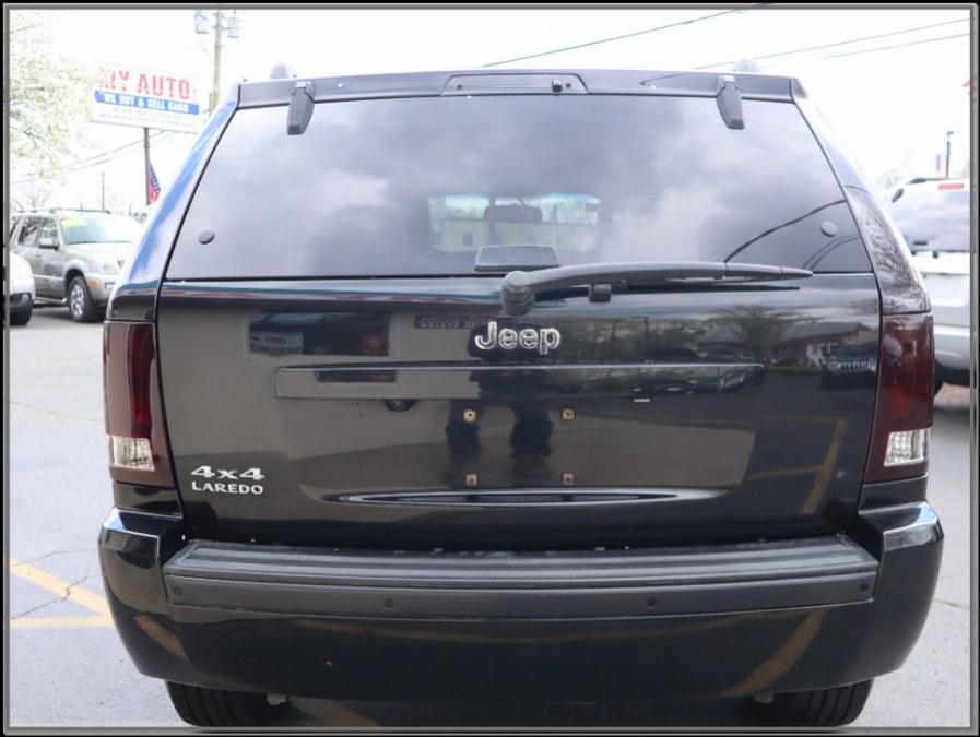 2010 Jeep Grand Cherokee 4WD 4dr Laredo, available for sale in Huntington Station, New York | My Auto Inc.. Huntington Station, New York 2010 Jeep Grand Cherokee 4WD 4dr Laredo, available for sale in Huntington Station, New York | My Auto Inc.. Huntington Station, New York