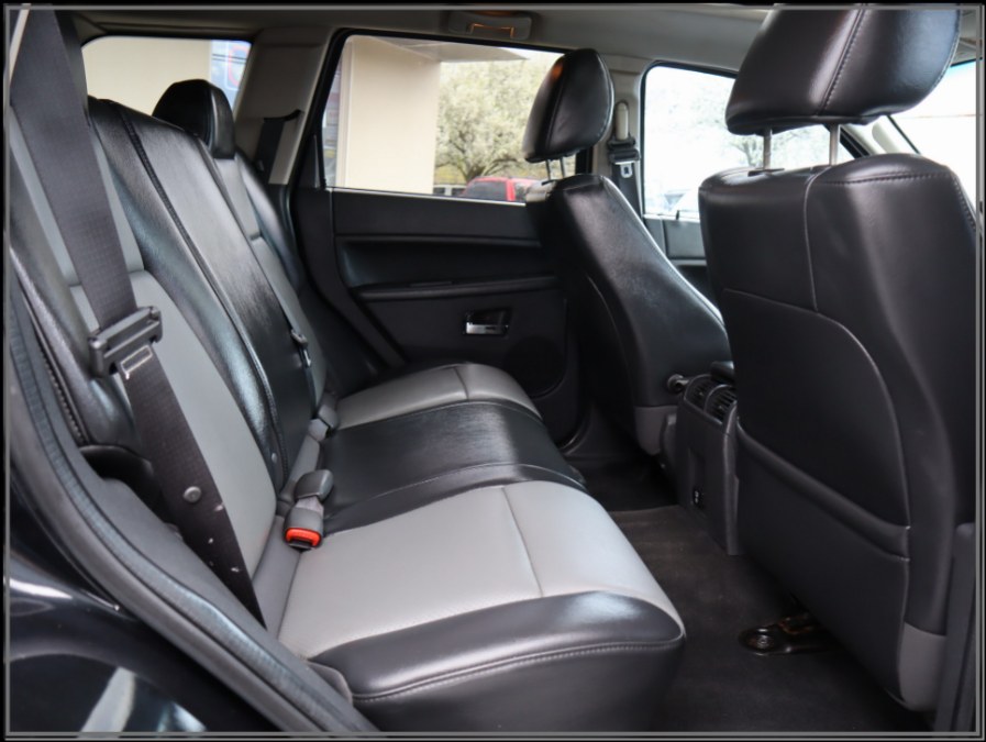2010 Jeep Grand Cherokee 4WD 4dr Laredo, available for sale in Huntington Station, New York | My Auto Inc.. Huntington Station, New York 2010 Jeep Grand Cherokee 4WD 4dr Laredo, available for sale in Huntington Station, New York | My Auto Inc.. Huntington Station, New York
