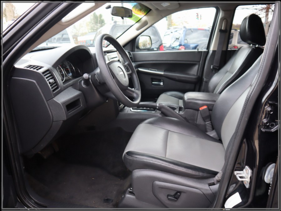 2009 Jeep Grand Cherokee 4WD 4dr Laredo, available for sale in Huntington Station, New York | My Auto Inc.. Huntington Station, New York 2009 Jeep Grand Cherokee 4WD 4dr Laredo, available for sale in Huntington Station, New York | My Auto Inc.. Huntington Station, New York