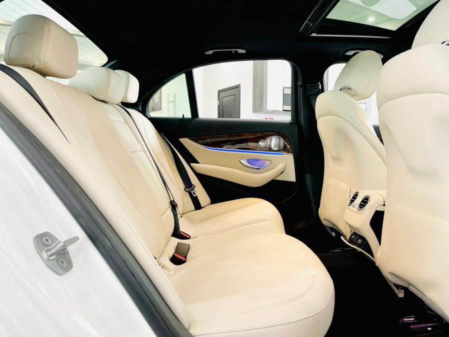 Used Mercedes-Benz E-Class E 300 4MATIC Sedan 2018 | Luxury Motor Club. Franklin Square, New York Used Mercedes-Benz E-Class E 300 4MATIC Sedan 2018 | Luxury Motor Club. Franklin Square, New York