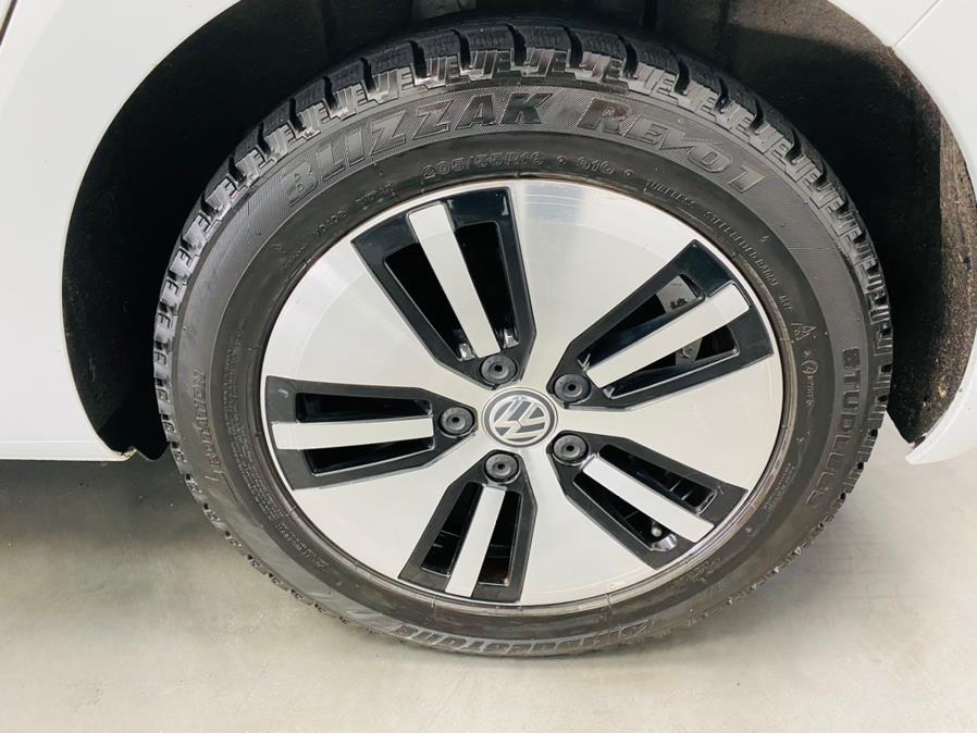 2018 Volkswagen e-Golf 4-Door SE, available for sale in Linden, New Jersey | East Coast Auto Group. Linden, New Jersey 2018 Volkswagen e-Golf 4-Door SE, available for sale in Linden, New Jersey | East Coast Auto Group. Linden, New Jersey