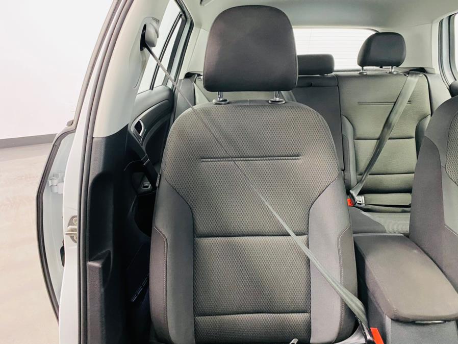 2018 Volkswagen e-Golf 4-Door SE, available for sale in Linden, New Jersey | East Coast Auto Group. Linden, New Jersey 2018 Volkswagen e-Golf 4-Door SE, available for sale in Linden, New Jersey | East Coast Auto Group. Linden, New Jersey