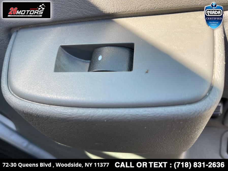 Used GMC Savana Cargo Van RWD 2500 135" 2019 | 26 Motors Queens. Woodside, New York Used GMC Savana Cargo Van RWD 2500 135" 2019 | 26 Motors Queens. Woodside, New York