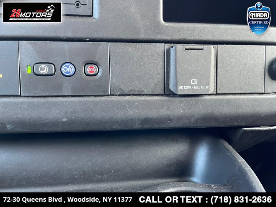 Used GMC Savana Cargo Van RWD 2500 135" 2019 | 26 Motors Queens. Woodside, New York Used GMC Savana Cargo Van RWD 2500 135" 2019 | 26 Motors Queens. Woodside, New York