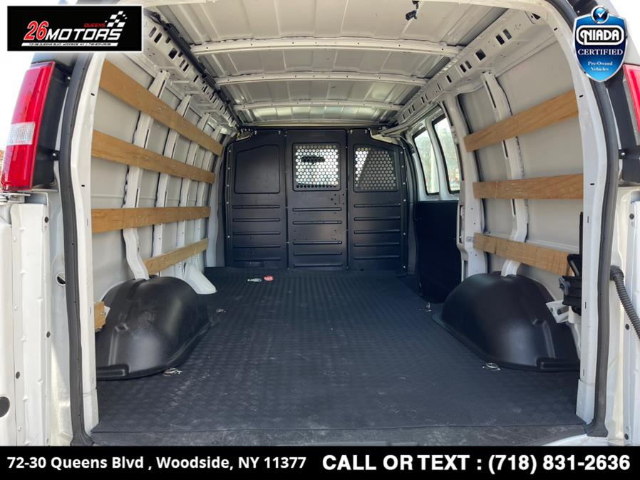 Used GMC Savana Cargo Van RWD 2500 135" 2019 | 26 Motors Queens. Woodside, New York Used GMC Savana Cargo Van RWD 2500 135" 2019 | 26 Motors Queens. Woodside, New York