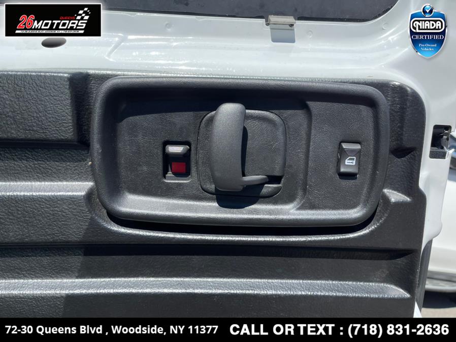 Used GMC Savana Cargo Van RWD 2500 135" 2019 | 26 Motors Queens. Woodside, New York Used GMC Savana Cargo Van RWD 2500 135" 2019 | 26 Motors Queens. Woodside, New York