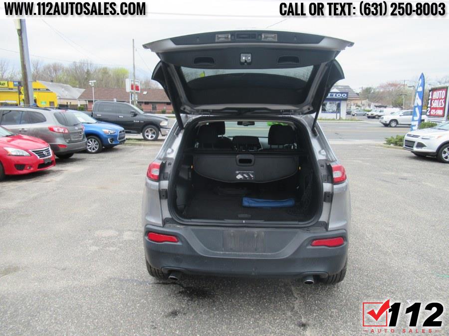 Used Jeep Cherokee 4WD 4dr Latitude 2014 | 112 Auto Sales. Patchogue, New York Used Jeep Cherokee 4WD 4dr Latitude 2014 | 112 Auto Sales. Patchogue, New York