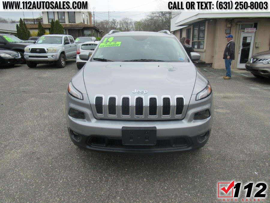 Used Jeep Cherokee 4WD 4dr Latitude 2014 | 112 Auto Sales. Patchogue, New York Used Jeep Cherokee 4WD 4dr Latitude 2014 | 112 Auto Sales. Patchogue, New York