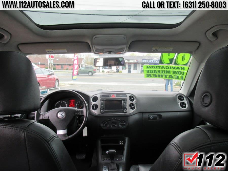 Used Volkswagen Tiguan AWD SE w/Leather 2009 | 112 Auto Sales. Patchogue, New York Used Volkswagen Tiguan AWD SE w/Leather 2009 | 112 Auto Sales. Patchogue, New York
