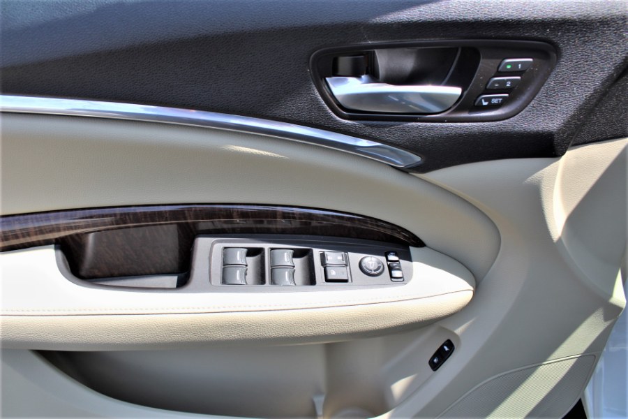 2017 Acura MDX SH-AWD w/Technology Pkg, available for sale in Great Neck, New York | Great Neck Car Buyers & Sellers. Great Neck, New York 2017 Acura MDX SH-AWD w/Technology Pkg, available for sale in Great Neck, New York | Great Neck Car Buyers & Sellers. Great Neck, New York