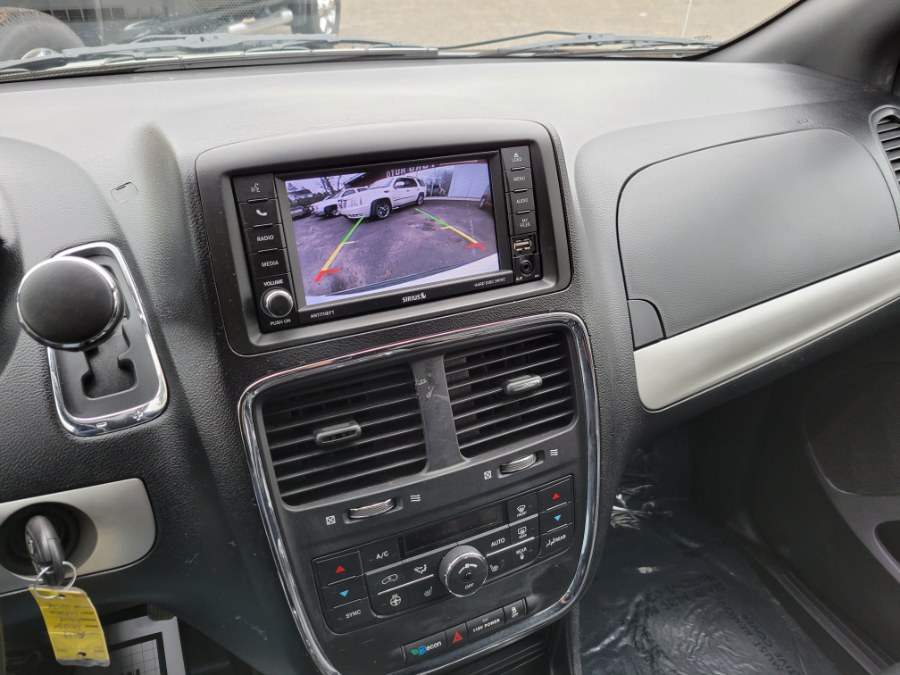2019 Dodge Grand Caravan GT Wagon, available for sale in East Windsor, Connecticut | Toro Auto. East Windsor, Connecticut 2019 Dodge Grand Caravan GT Wagon, available for sale in East Windsor, Connecticut | Toro Auto. East Windsor, Connecticut