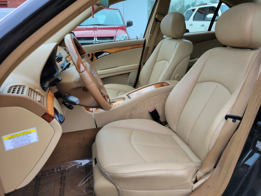 Used Mercedes-Benz E-Class 4dr Sdn Luxury 3.5L 4MATIC 2009 | Toro Auto. East Windsor, Connecticut Used Mercedes-Benz E-Class 4dr Sdn Luxury 3.5L 4MATIC 2009 | Toro Auto. East Windsor, Connecticut