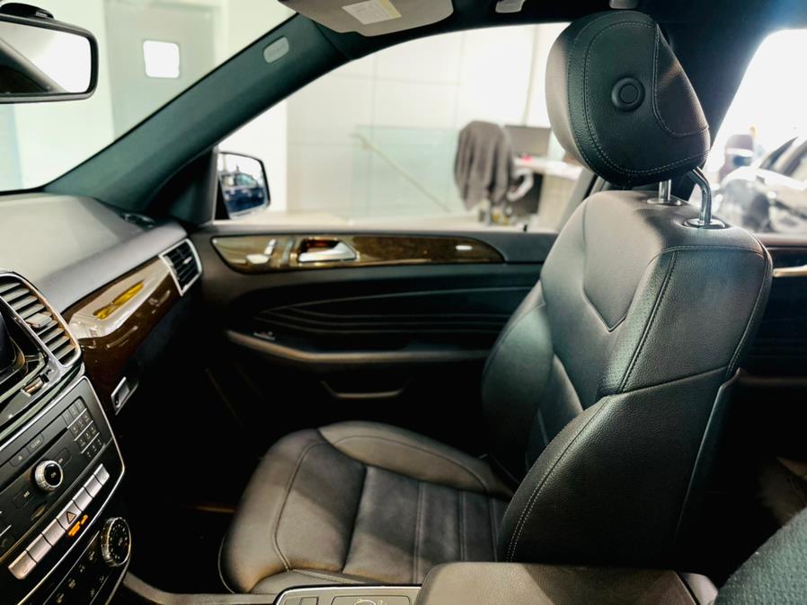 2016 Mercedes-Benz GLE 4MATIC 4dr GLE 350, available for sale in Franklin Square, New York | Luxury Motor Club. Franklin Square, New York 2016 Mercedes-Benz GLE 4MATIC 4dr GLE 350, available for sale in Franklin Square, New York | Luxury Motor Club. Franklin Square, New York