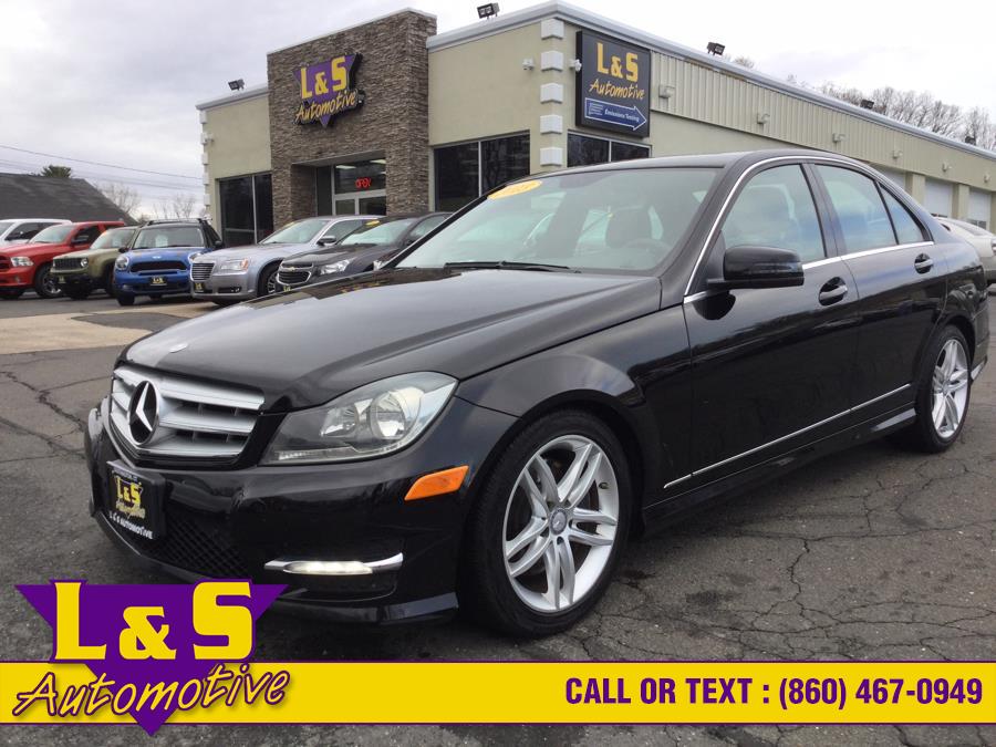 2013 Mercedes-Benz C-Class 4dr Sdn C300 Luxury 4MATIC, available for sale in Plantsville, Connecticut | L&S Automotive LLC. Plantsville, Connecticut