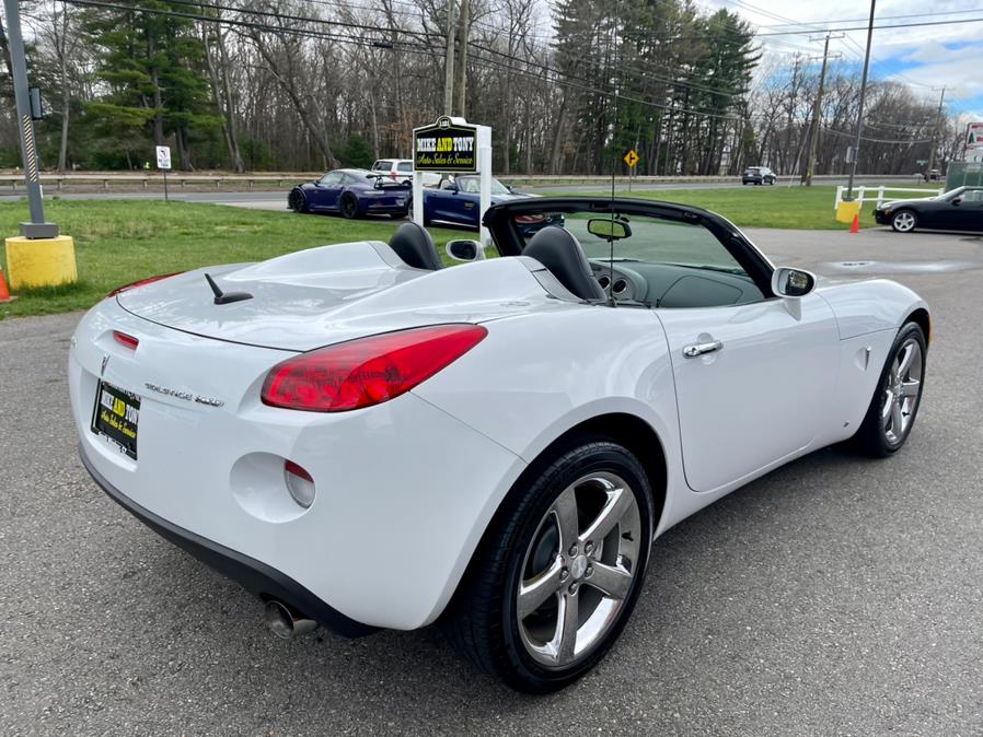 2007 Pontiac Solstice 2dr Convertible GXP, available for sale in South Windsor, Connecticut | Mike And Tony Auto Sales, Inc. South Windsor, Connecticut 2007 Pontiac Solstice 2dr Convertible GXP, available for sale in South Windsor, Connecticut | Mike And Tony Auto Sales, Inc. South Windsor, Connecticut