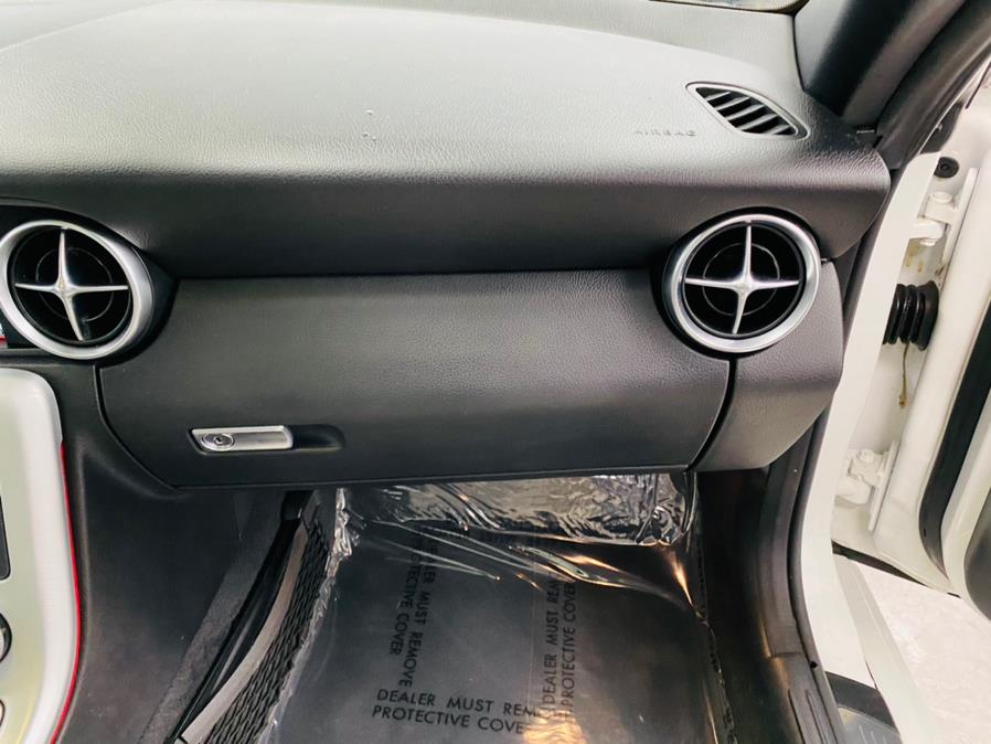 Used Mercedes-Benz SLK-Class 2dr Roadster SLK 350 2015 | East Coast Auto Group. Linden, New Jersey Used Mercedes-Benz SLK-Class 2dr Roadster SLK 350 2015 | East Coast Auto Group. Linden, New Jersey
