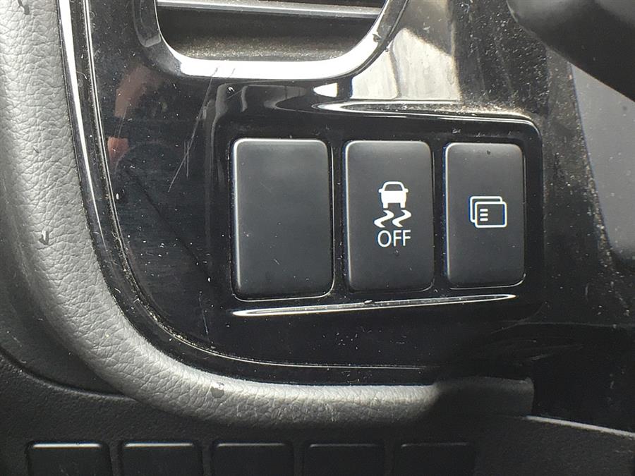 Used Mitsubishi Outlander 4WD 4dr SE 2016 | Smart Buy Auto Sales, LLC. Wallingford, Connecticut Used Mitsubishi Outlander 4WD 4dr SE 2016 | Smart Buy Auto Sales, LLC. Wallingford, Connecticut