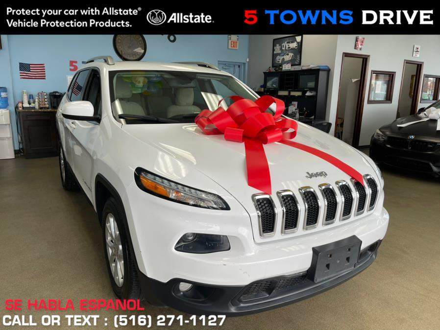 2016 Jeep Cherokee FWD 4dr Latitude, available for sale in Inwood, New York | 5 Towns Drive. Inwood, New York 2016 Jeep Cherokee FWD 4dr Latitude, available for sale in Inwood, New York | 5 Towns Drive. Inwood, New York