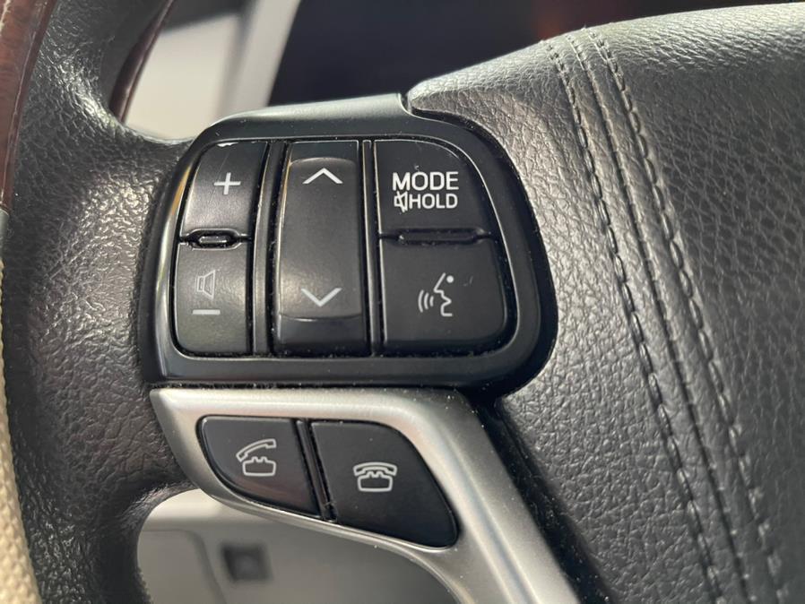 Used Toyota Sienna 5dr 7-Pass Van LE AAS FWD (Natl) 2015 | 5 Towns Drive. Inwood, New York Used Toyota Sienna 5dr 7-Pass Van LE AAS FWD (Natl) 2015 | 5 Towns Drive. Inwood, New York