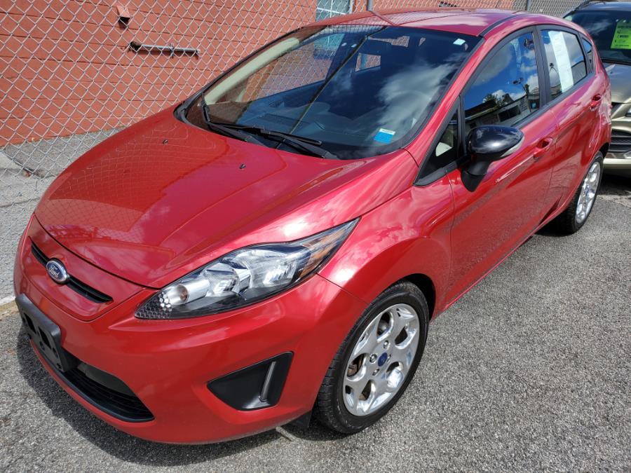 Ford fiesta 2012 хэтчбек