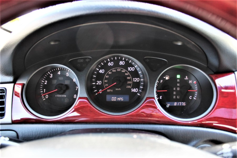 2005 Lexus ES 330 4dr Sdn, available for sale in Great Neck, New York | Great Neck Car Buyers & Sellers. Great Neck, New York 2005 Lexus ES 330 4dr Sdn, available for sale in Great Neck, New York | Great Neck Car Buyers & Sellers. Great Neck, New York