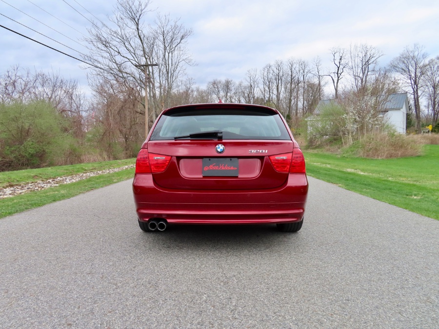 2011 BMW 3 Series 4dr Sports Wgn 328i xDrive AWD, available for sale in North Salem, New York | Meccanic Shop North Inc. North Salem, New York 2011 BMW 3 Series 4dr Sports Wgn 328i xDrive AWD, available for sale in North Salem, New York | Meccanic Shop North Inc. North Salem, New York