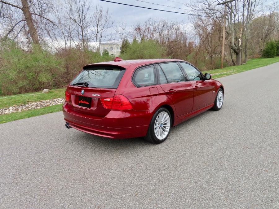 2011 BMW 3 Series 4dr Sports Wgn 328i xDrive AWD, available for sale in North Salem, New York | Meccanic Shop North Inc. North Salem, New York 2011 BMW 3 Series 4dr Sports Wgn 328i xDrive AWD, available for sale in North Salem, New York | Meccanic Shop North Inc. North Salem, New York