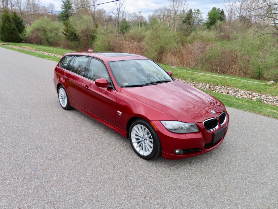 2011 BMW 3 Series 4dr Sports Wgn 328i xDrive AWD, available for sale in North Salem, New York | Meccanic Shop North Inc. North Salem, New York 2011 BMW 3 Series 4dr Sports Wgn 328i xDrive AWD, available for sale in North Salem, New York | Meccanic Shop North Inc. North Salem, New York