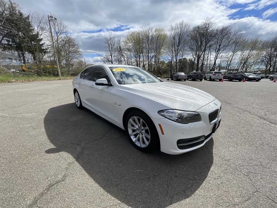 2014 BMW 5 Series 4dr Sdn 535i xDrive AWD, available for sale in Stratford, Connecticut | Wiz Leasing Inc. Stratford, Connecticut