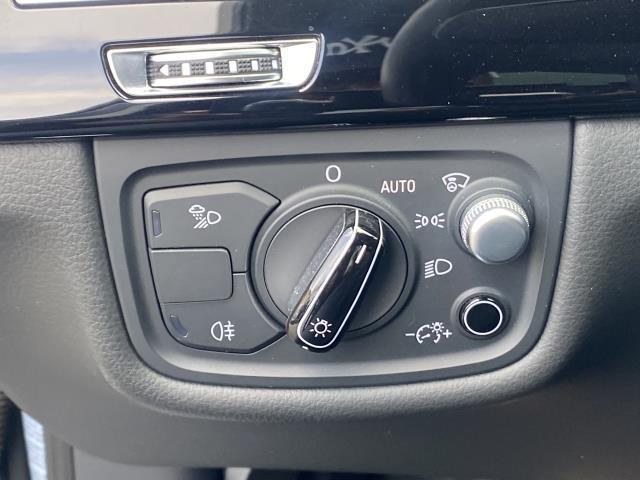 Used Audi A8 L 4dr Sdn 4.0T 2015 | Sunrise Auto Outlet. Amityville, New York Used Audi A8 L 4dr Sdn 4.0T 2015 | Sunrise Auto Outlet. Amityville, New York