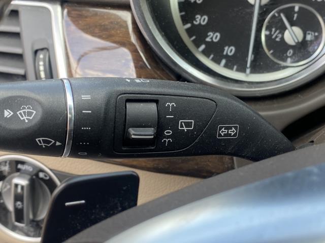 Used Mercedes-Benz M-Class 4MATIC 4dr ML 350 2013 | Northshore Motors. Syosset , New York Used Mercedes-Benz M-Class 4MATIC 4dr ML 350 2013 | Northshore Motors. Syosset , New York