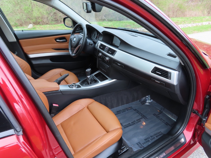 2011 BMW 3 Series 4dr Sports Wgn 328i xDrive AWD, available for sale in North Salem, New York | Meccanic Shop North Inc. North Salem, New York 2011 BMW 3 Series 4dr Sports Wgn 328i xDrive AWD, available for sale in North Salem, New York | Meccanic Shop North Inc. North Salem, New York
